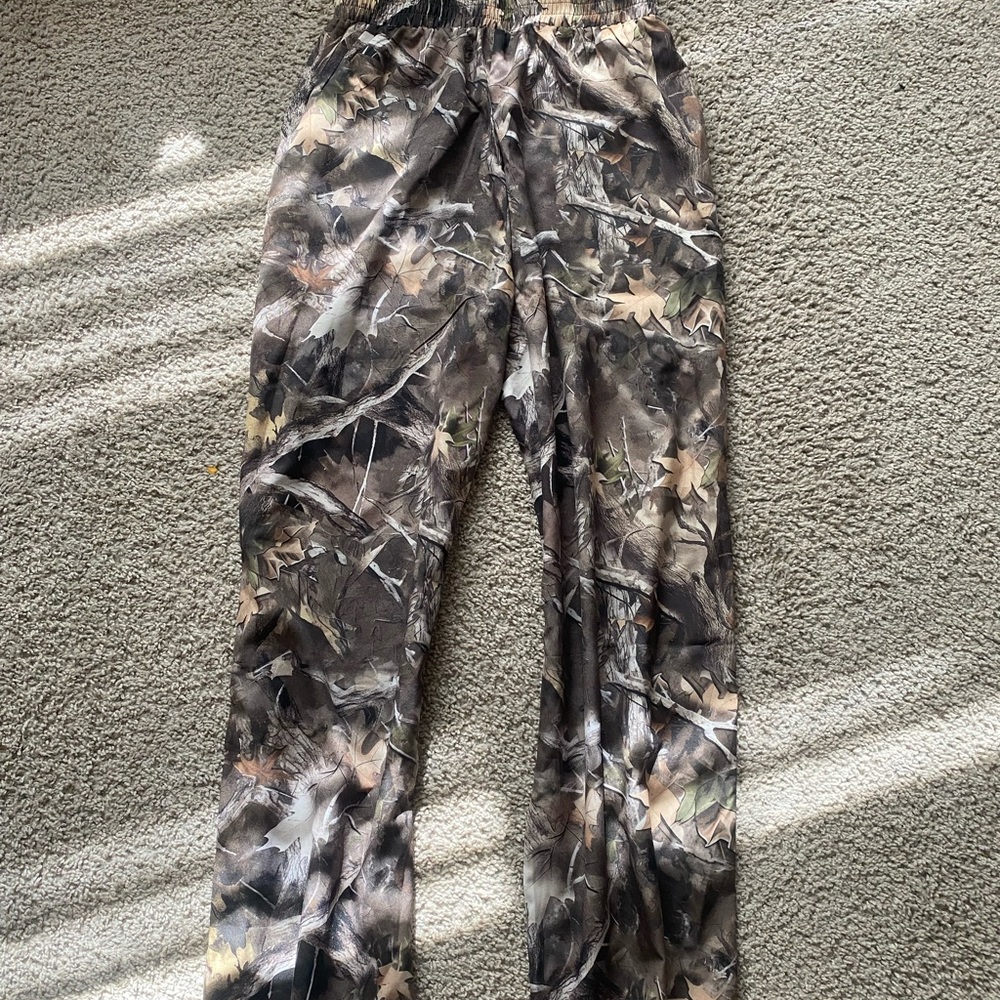 Realtree Camouflage Outdoor Pants